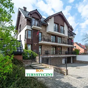 rezydencja-wind-rose-luxury-aparthotel.sopothotels.com/