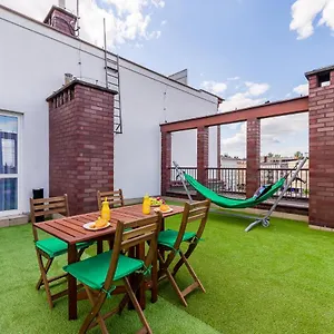 https://sleepway-apartments-green-dream.poznan-hotels.com